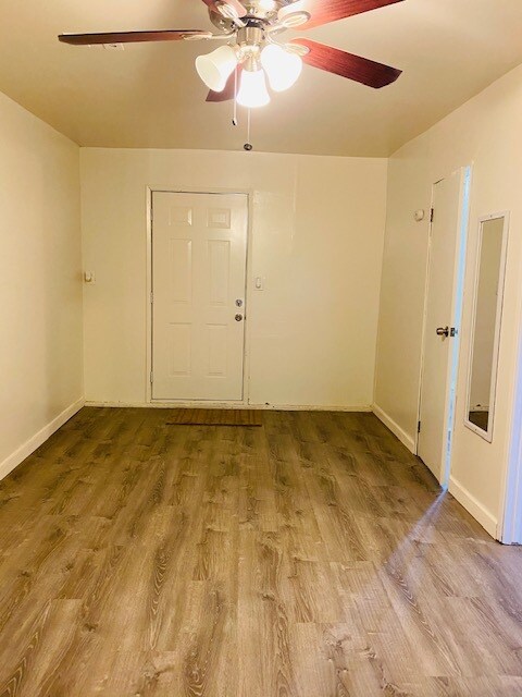 Building Photo - 25675 Malaga Rd