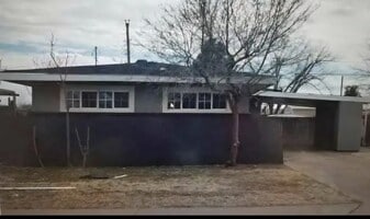 Building Photo - 1502 E Century Ave