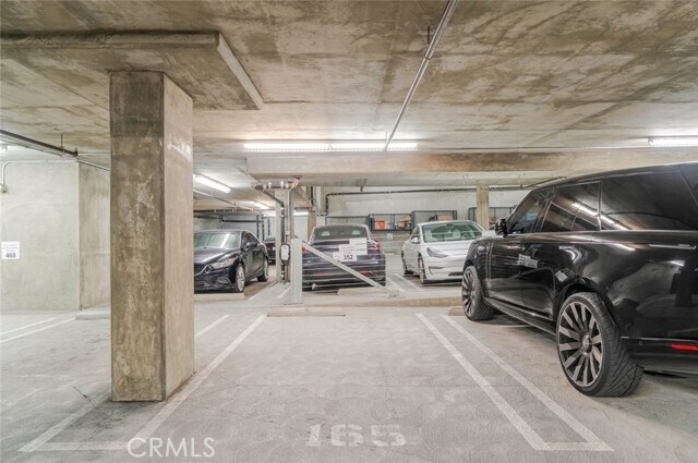 Building Photo - 352 Caruso Ave