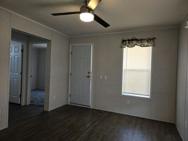 Building Photo - 216 Cardinal Ln