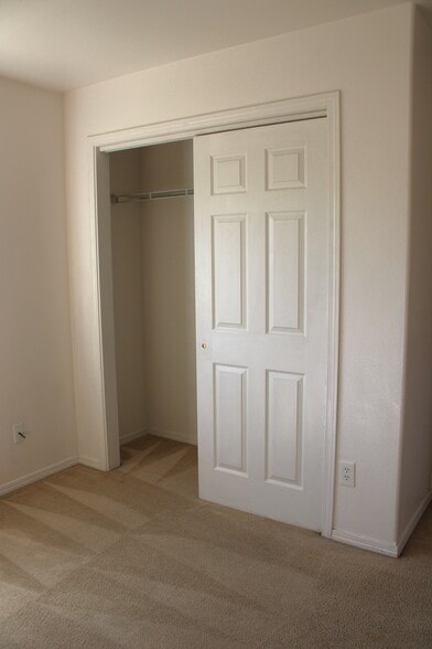 Building Photo - 1503 Trisha Way