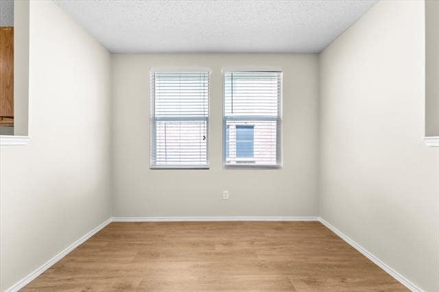 Building Photo - 2633 Salt Maker Way