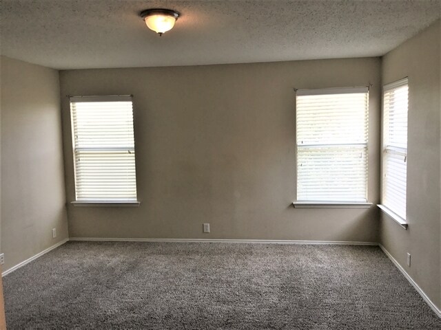 Building Photo - 8051 Athens Way
