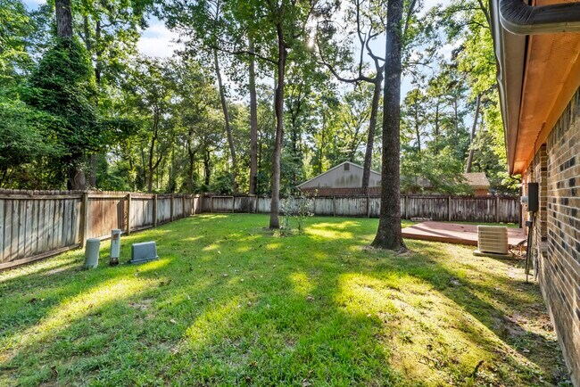 Building Photo - 30 Dellforest Ct