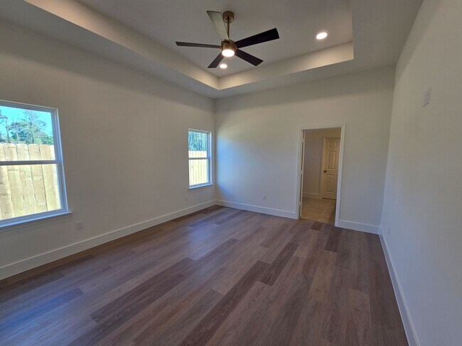 Building Photo - 16280 Jeet St