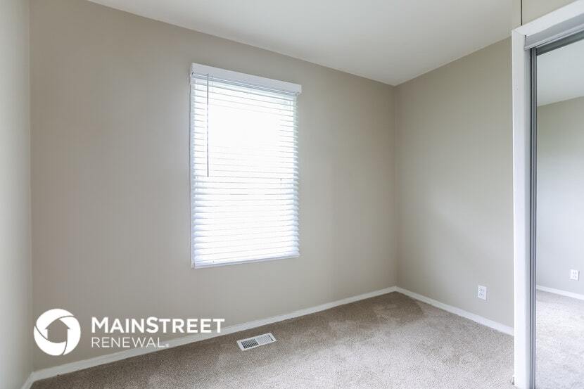 Building Photo - 15316 White Ave