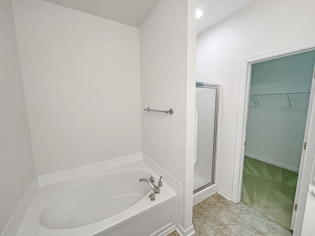 Building Photo - Welcoming 3 Bed, 2.5 Bath Home in Midlothian!