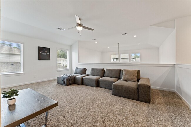 Building Photo - 10212 Prairie Creek Ln