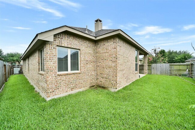 Building Photo - 2718 Misty Laurel Ct