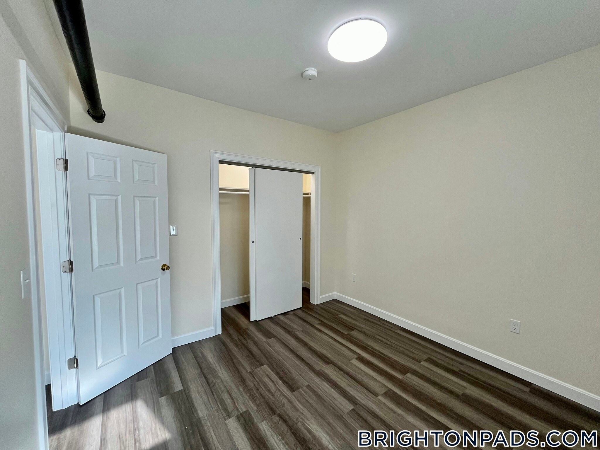 Building Photo - 127 Washington St