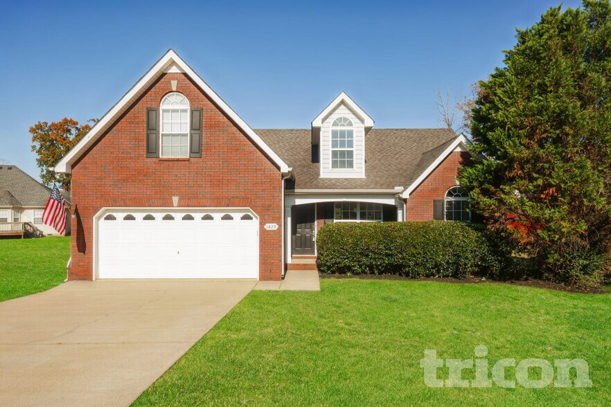 Primary Photo - 1429 Factors Walk