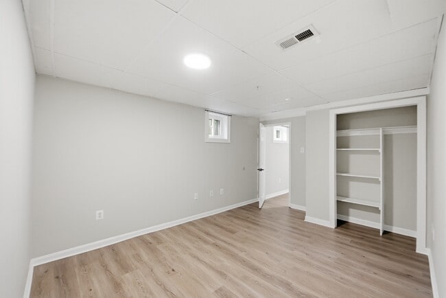 Building Photo - 3803 Allison St