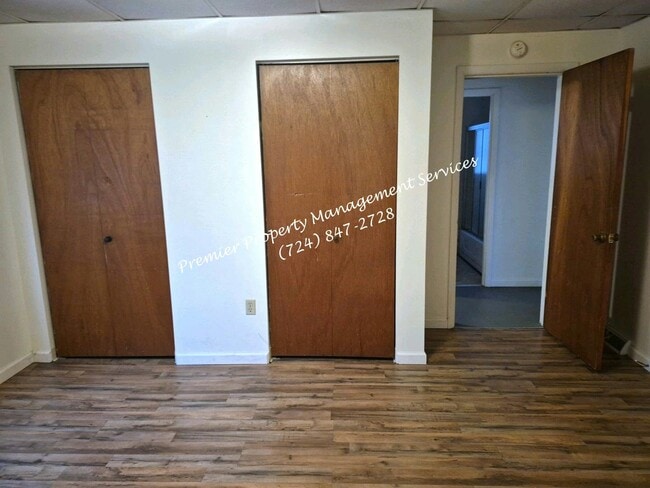 Building Photo - 483 New York Ave