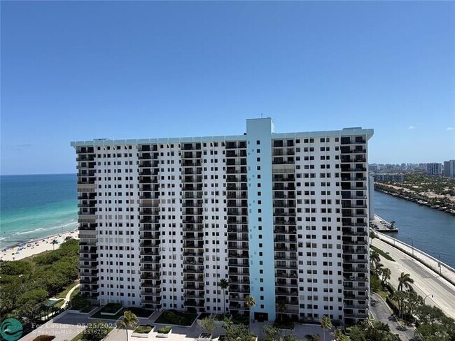 Building Photo - 1201 S Ocean Dr