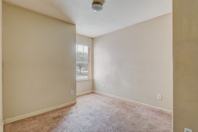 Building Photo - 21807 Yucca Tip Ln