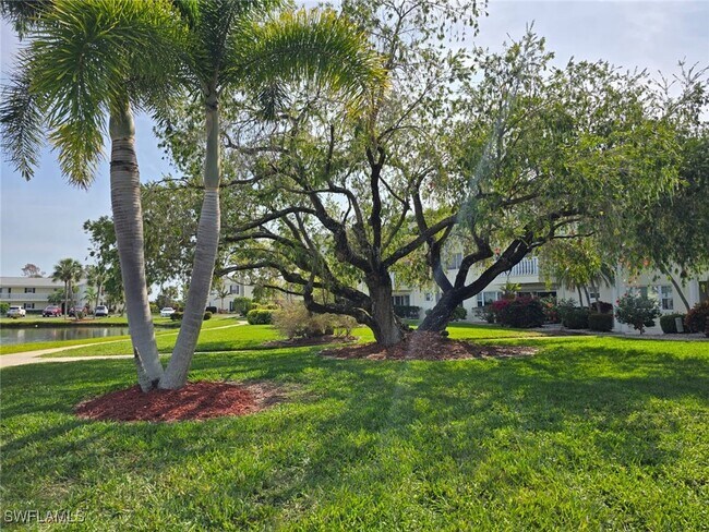 Building Photo - 13511 Stratford Pl Cir