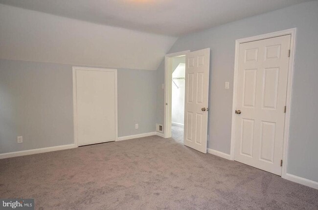 Building Photo - 4800 Avondale Rd