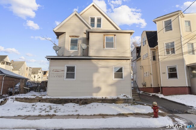 Building Photo - 26 Mc Lean St