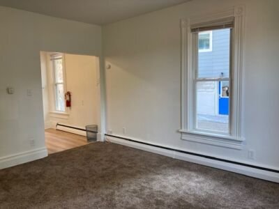 Building Photo - 303 E Madison St