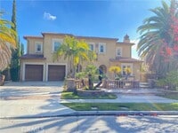 Building Photo - 1328 Acorn Pl