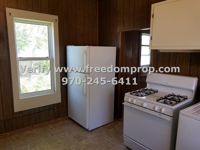 Building Photo - Tiny House Living!  1 Bedroom 1 Bath House