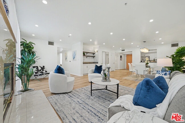 Building Photo - 8559 Alcott St