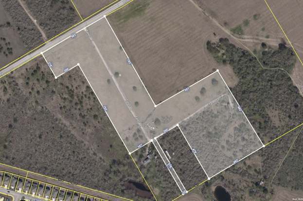 Building Photo - 7905 Tates Dr