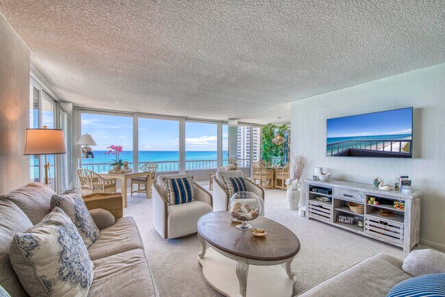 Building Photo - 5540 N Ocean Dr