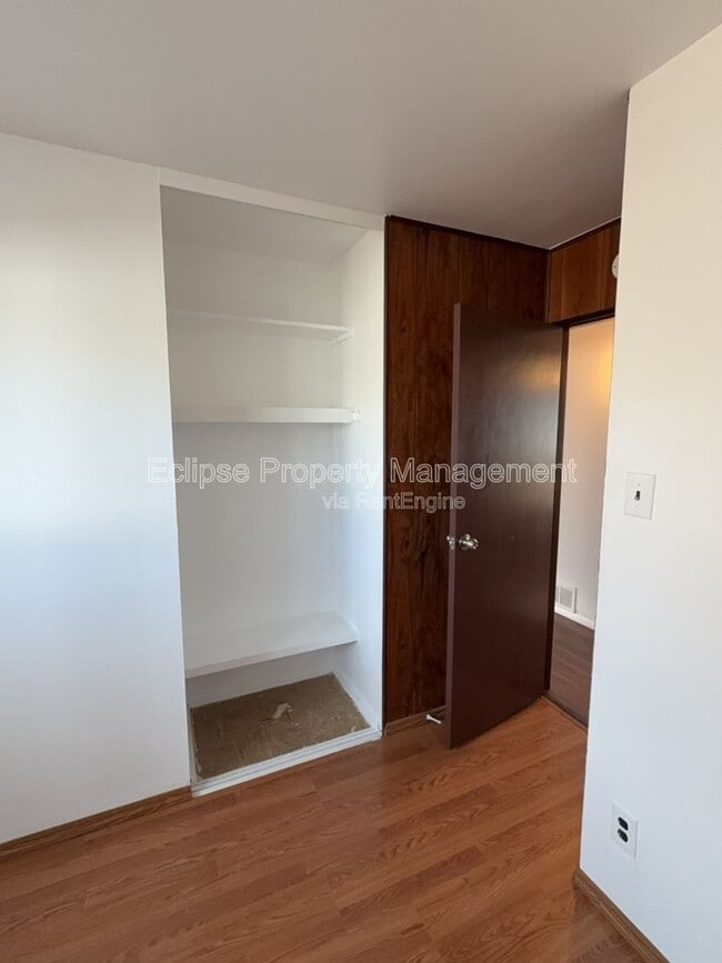 Building Photo - 1725 Glenwood Ave