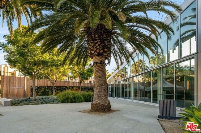 Building Photo - 12963 W Runway Rd