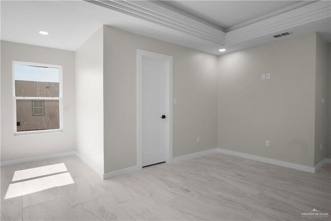 Building Photo - 30 Corales St