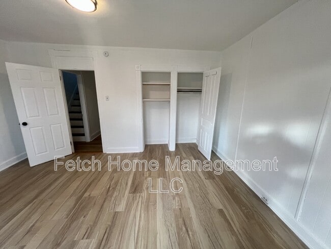 Building Photo - 312 N Reservoir St