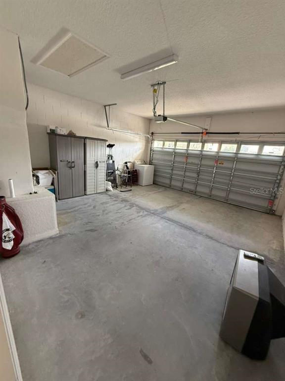 Building Photo - 543 Birkdale St