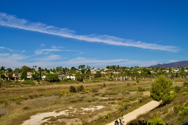 Building Photo - Carlsbad Arroyo Retreat