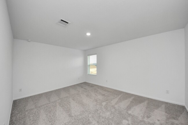 Building Photo - 3073 Fantasy Ter Dr