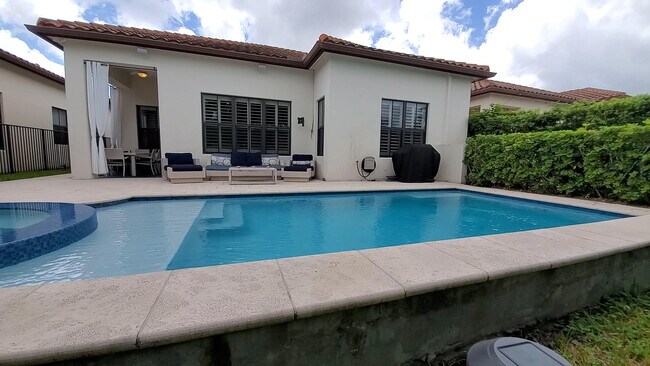 Building Photo - 3636 NW 83rd Way