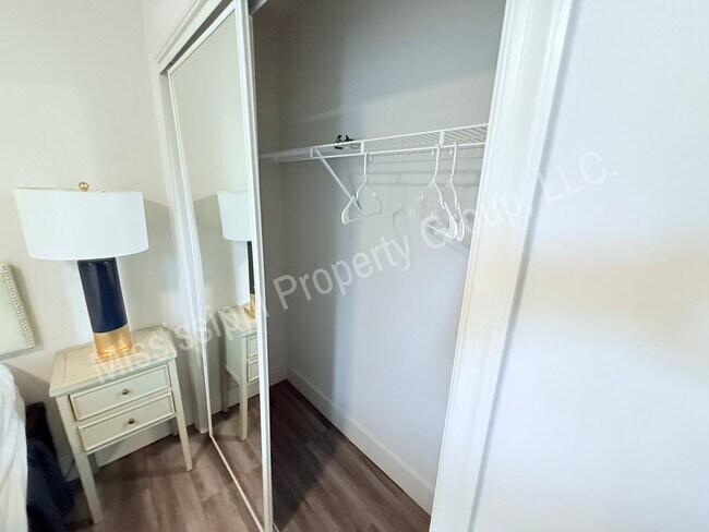 Building Photo - 3BR/3BA For Rent