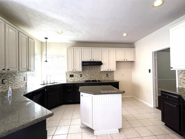 Building Photo - 1723 Rustic Oak Ln