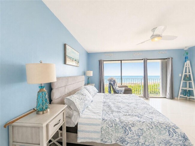 Building Photo - 11000 S Ocean Dr