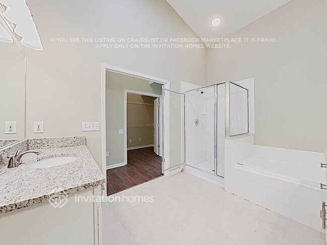 Building Photo - 13271 Evening Sunset Ln