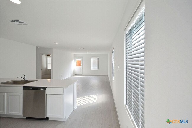 Building Photo - 11519 Field Briar