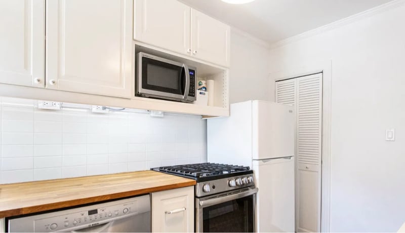 Building Photo - 6507 Exeter St