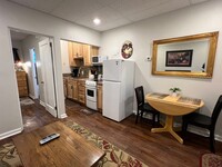 Building Photo - Furnished Temporary or Extended Stay Apart...