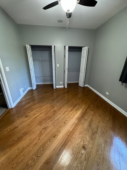 Primary bedroom - 1906 W Estes Ave