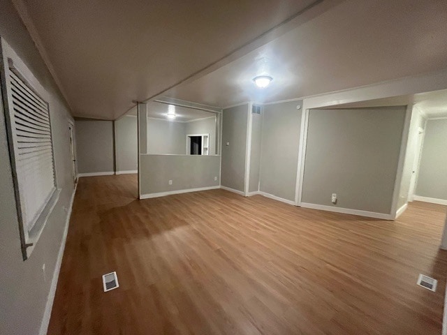 Building Photo - 803 W Cedar St