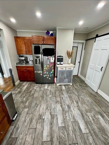 Building Photo - 23 Williams St