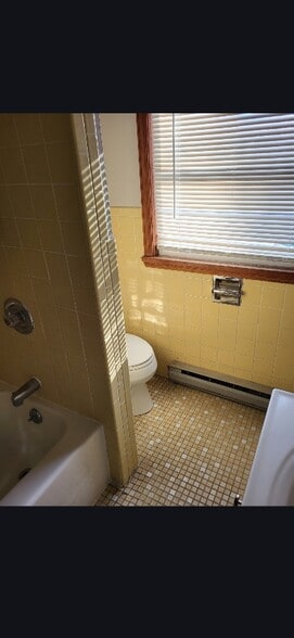 Building Photo - 58 Jefferson St