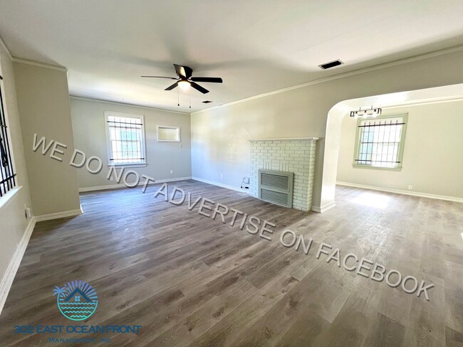 Building Photo - Lovely 2 bedroom / 1 bathroom home now ava...