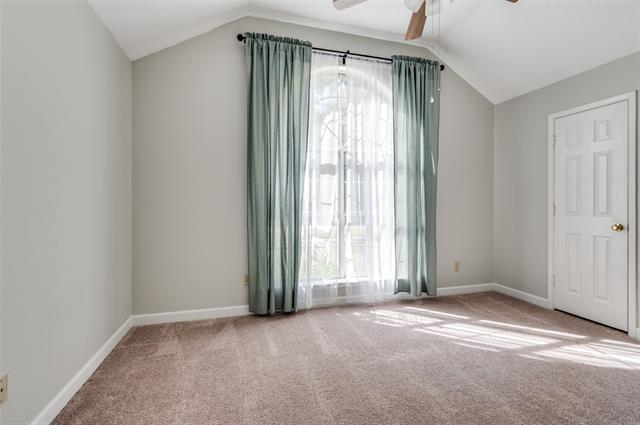 Building Photo - 2608 Glenridge Dr