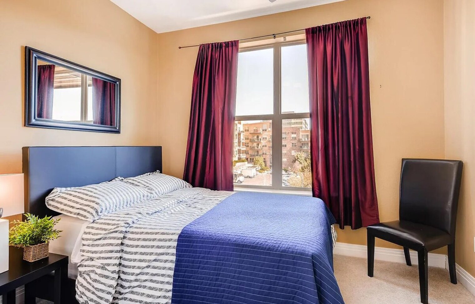 Building Photo - 9021 E Dry Creek Rd